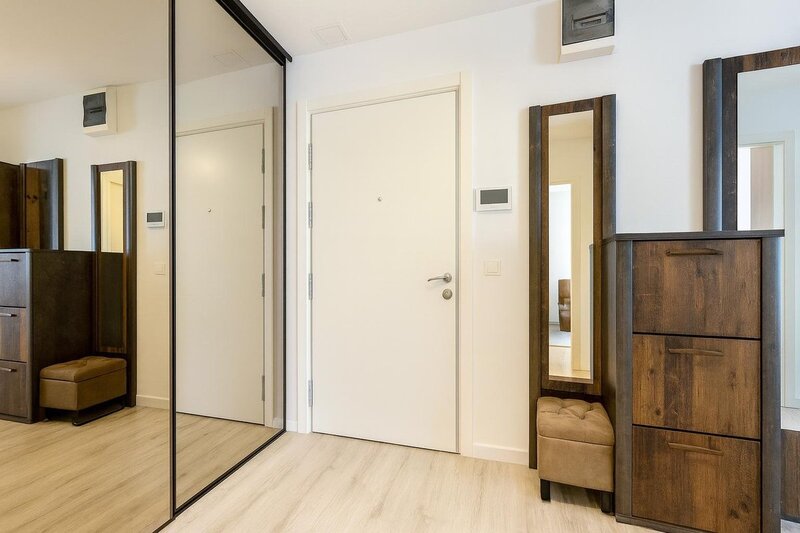 Baneasa, Panoramic Apartments, apartament cu vedere spectaculoasa catre padure, parcare subterana